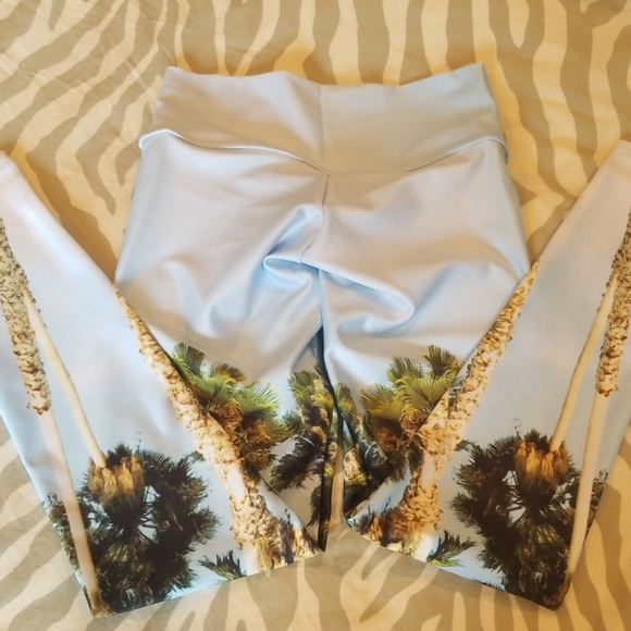 NWT Fit Mama "Miami" Palm Tree Leggings Small - Picture 6 of 8